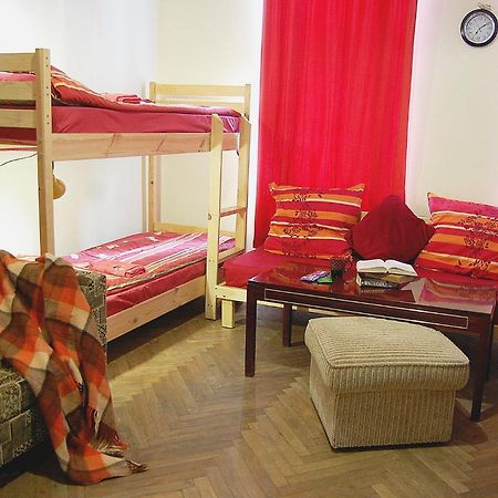 Hostel Drive Лвив Екстериор снимка