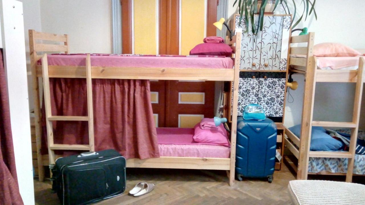 Hostel Drive Лвив Екстериор снимка